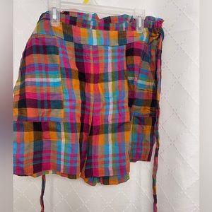 Cute colorful short